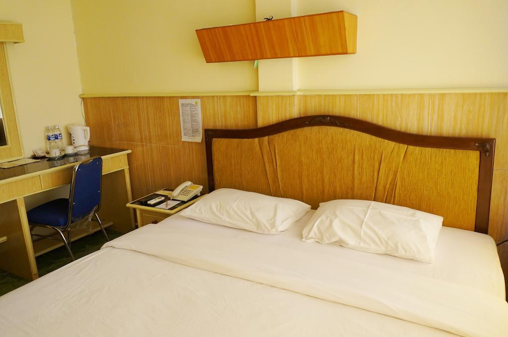 Hotel Duta Палембанг Номер фото